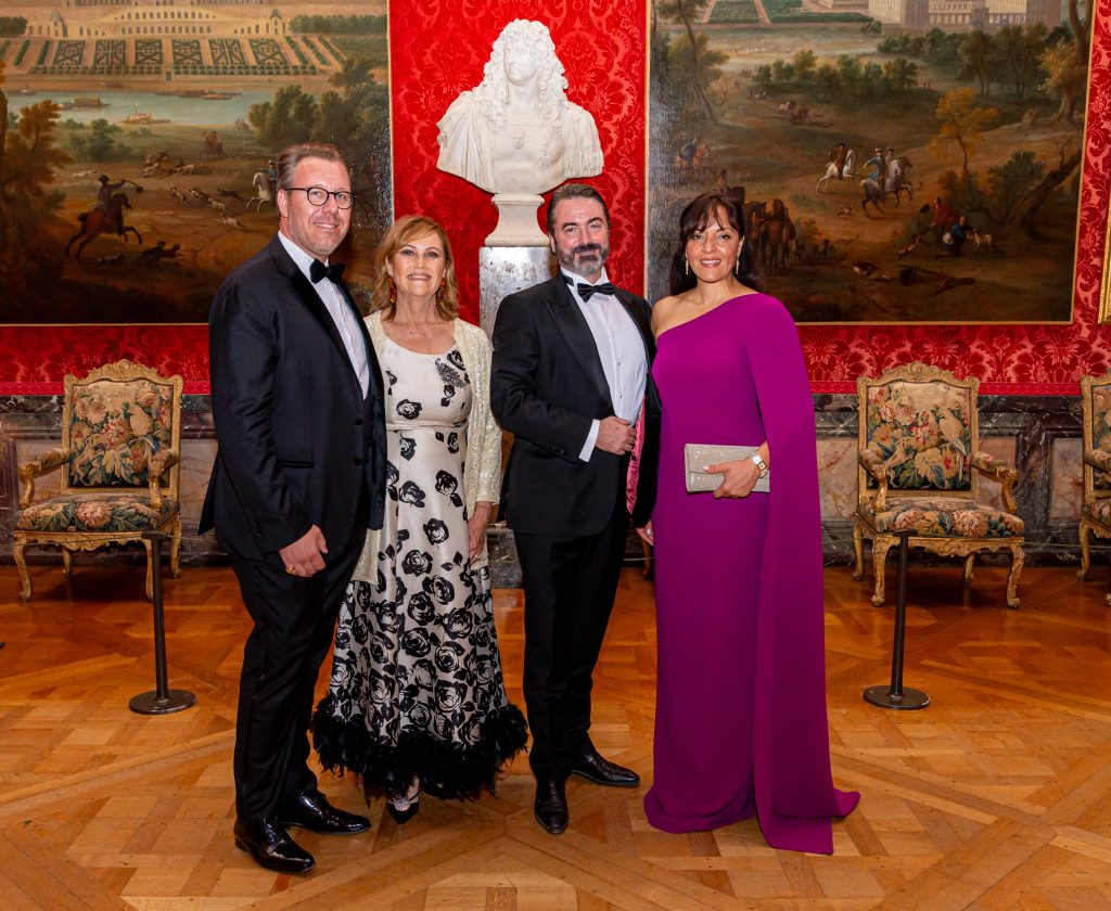 Damien Van Bellinghen, S.A. la Princesse Caroline Murat, LL.AA.RR. le Prince et la Princesse Joachim Murat